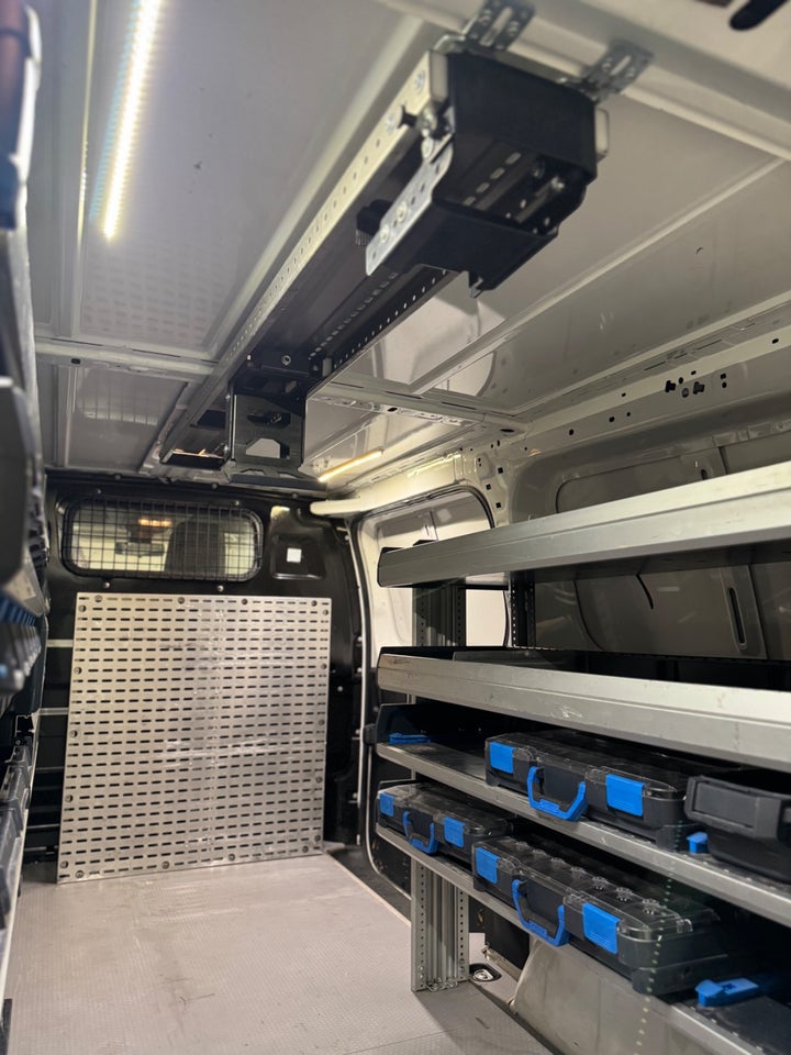 Peugeot Expert 2,0 BlueHDi 120 L3 Premium  Van