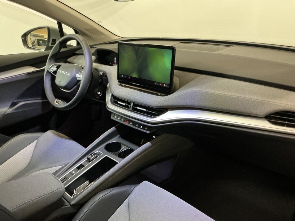 Skoda Enyaq 85 iV Loft 5d