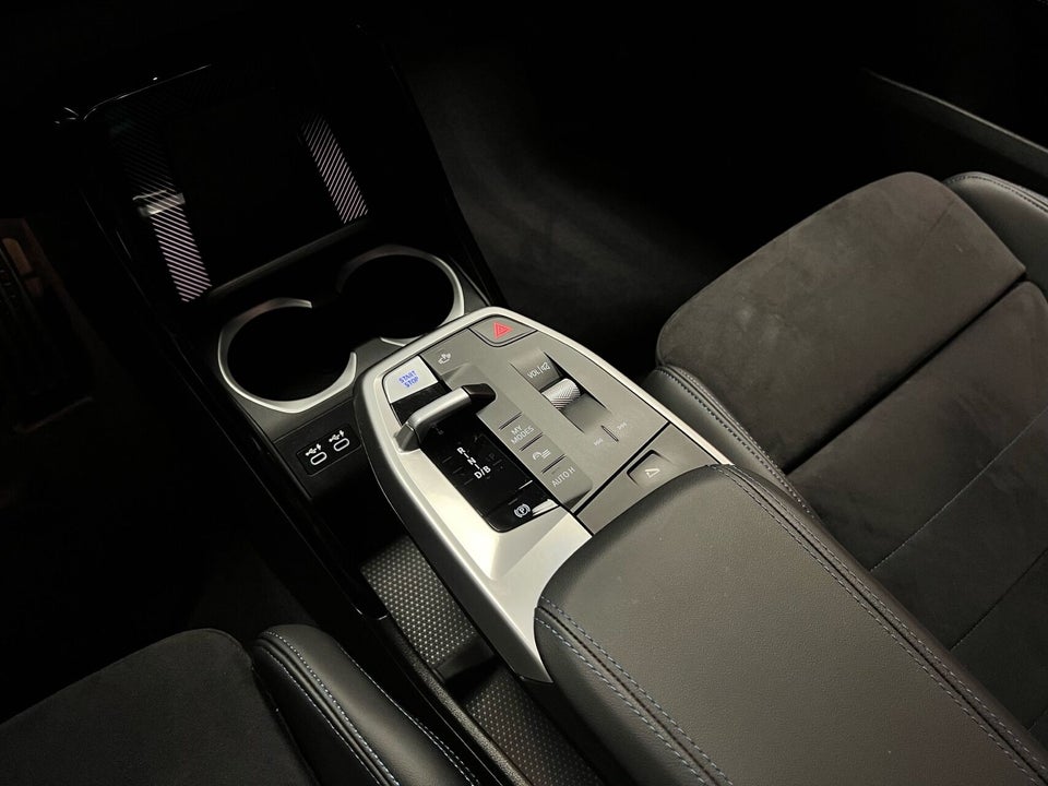 BMW iX1 eDrive20 M-Sport 5d