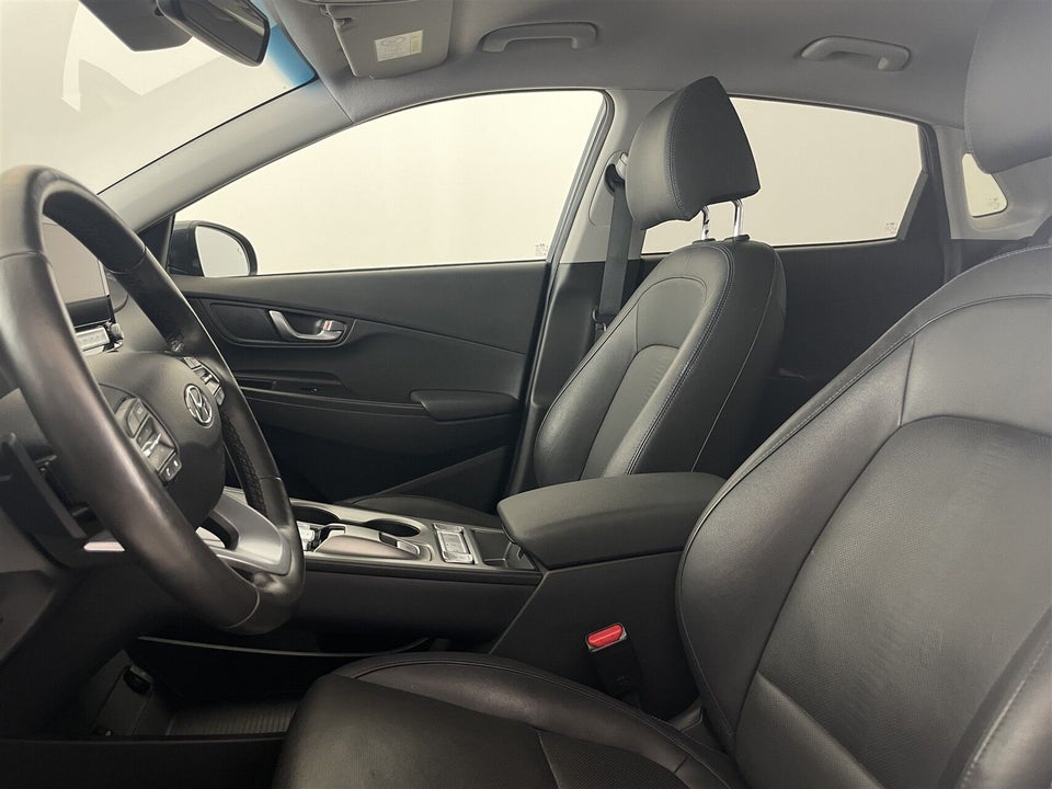 Hyundai Kona 64 EV Ultimate 5d