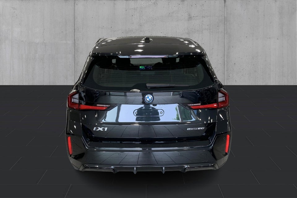 BMW iX1 eDrive20 M-Sport 5d