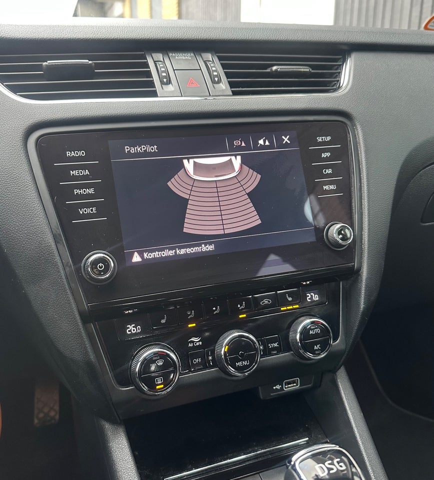 Skoda Octavia 1,6 TDi 115 Style Combi DSG 5d