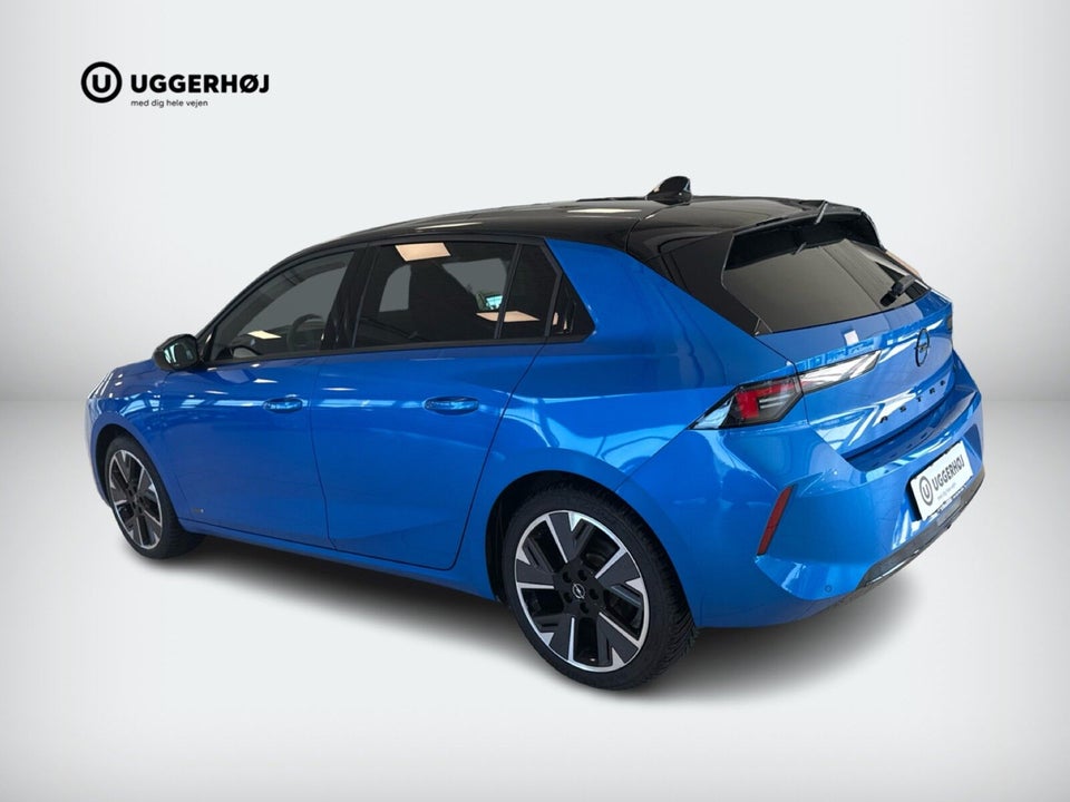 Opel Astra-e 54 Ultimate 5d