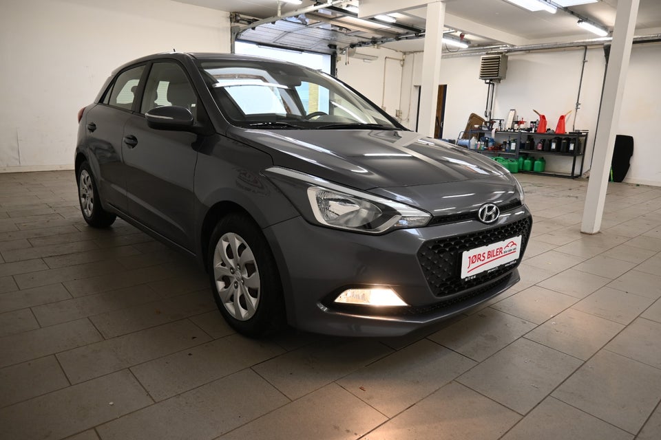 Hyundai i20 1,25 Trend 5d