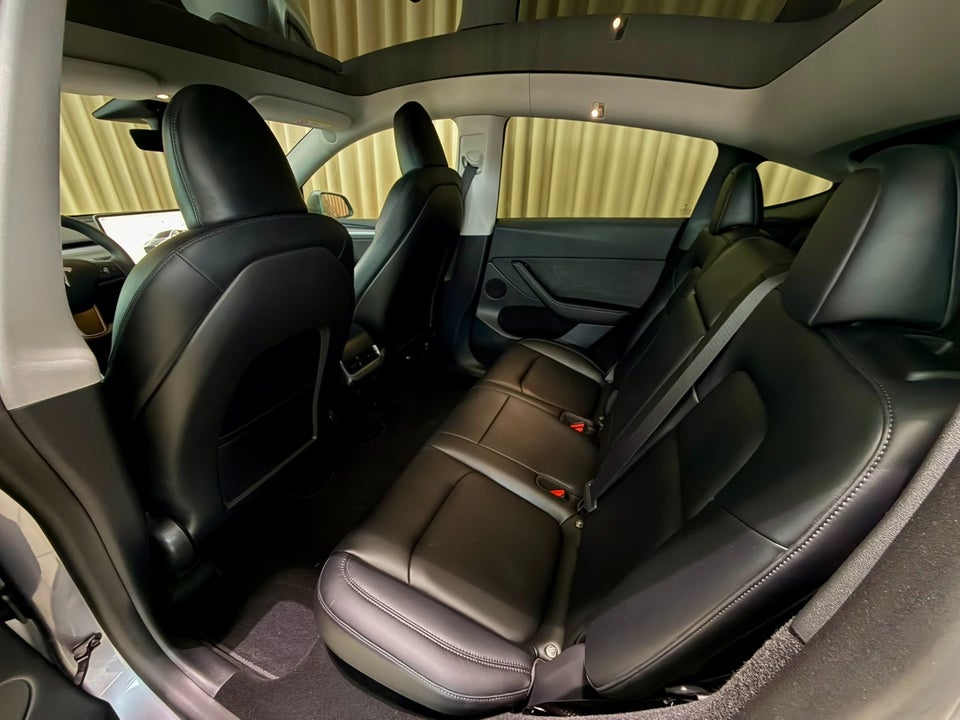 Tesla Model Y Performance AWD 5d