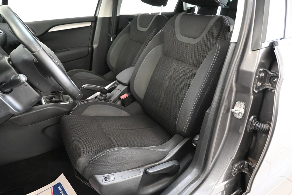 Citroën C4 1,6 BlueHDi 100 Feel+ 5d