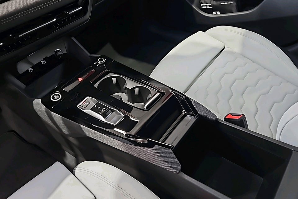 Audi A6 e-tron S-line plus Avant 5d