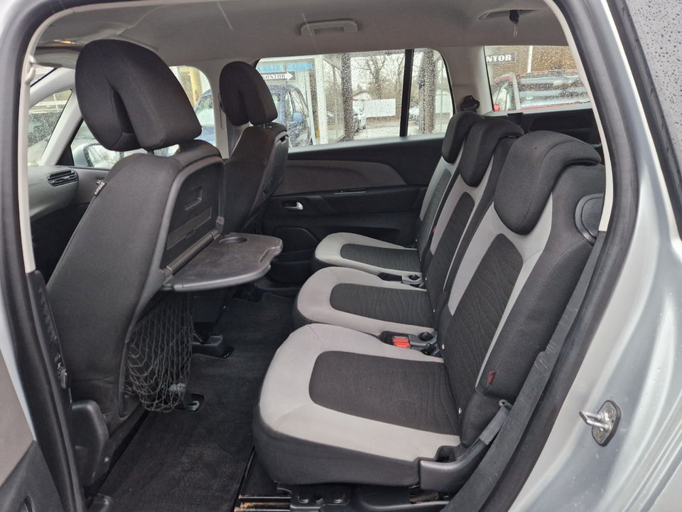 Citroën Grand C4 Picasso 1,6 e-HDi 115 Seduction ETG6 7prs 5d