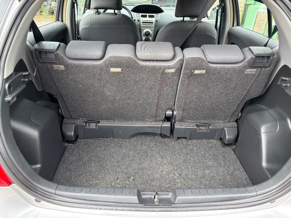 Toyota Yaris 1,3  5d