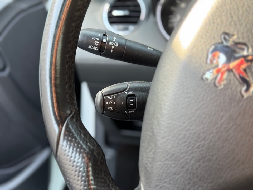 Peugeot RCZ 1,6 THP 200 2d