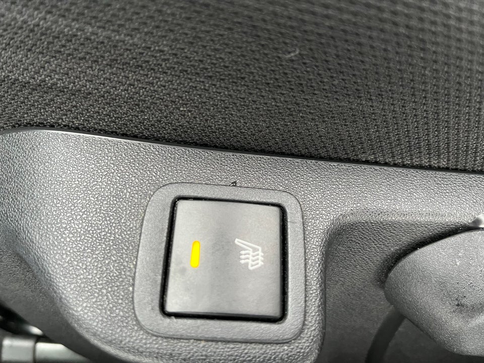 Peugeot 108 1,0 e-VTi 72 Active 5d