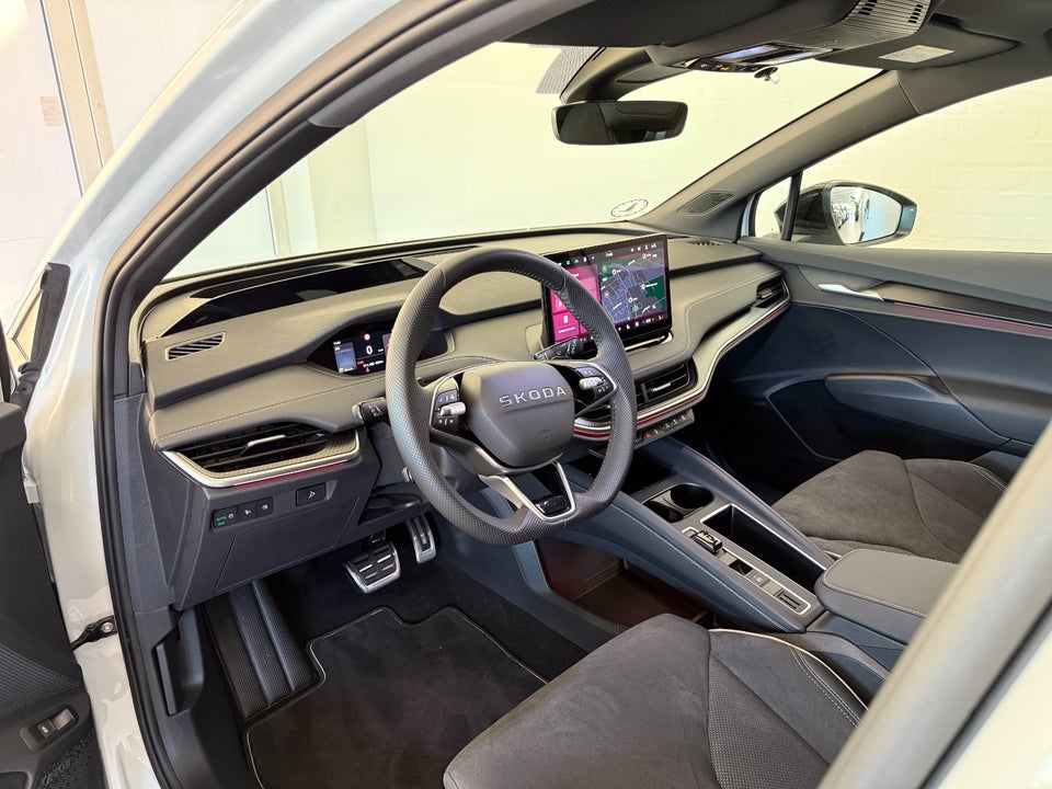 Skoda Enyaq 85x iV Sportline Maxx 5d
