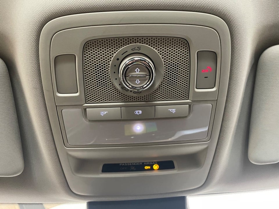 MG ZS EV Luxury 5d