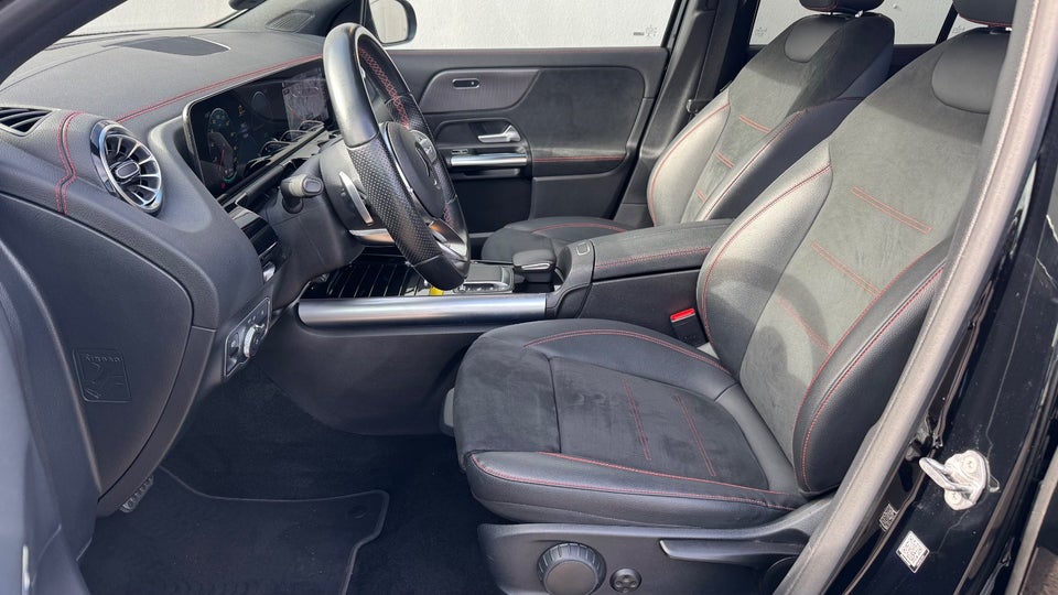 Mercedes EQA350 AMG Line 4Matic 5d