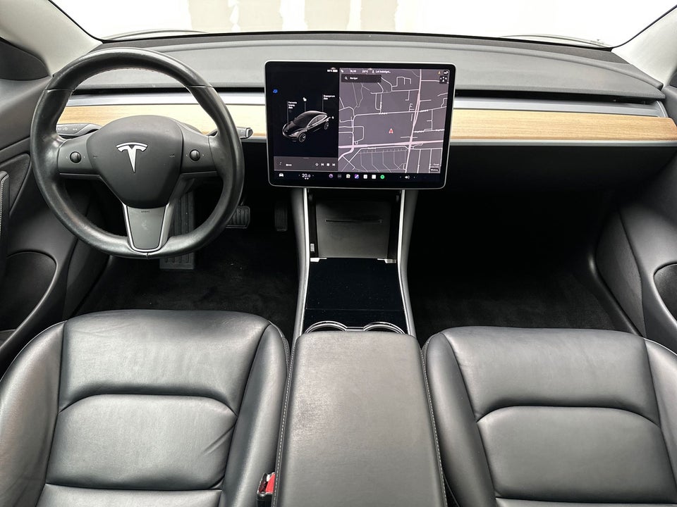 Tesla Model 3 Standard Range+ RWD 4d