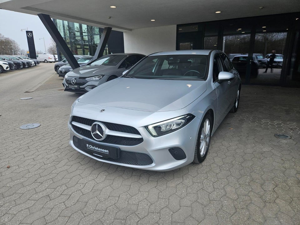Mercedes A200 d 2,0 Progressive Line aut. 5d
