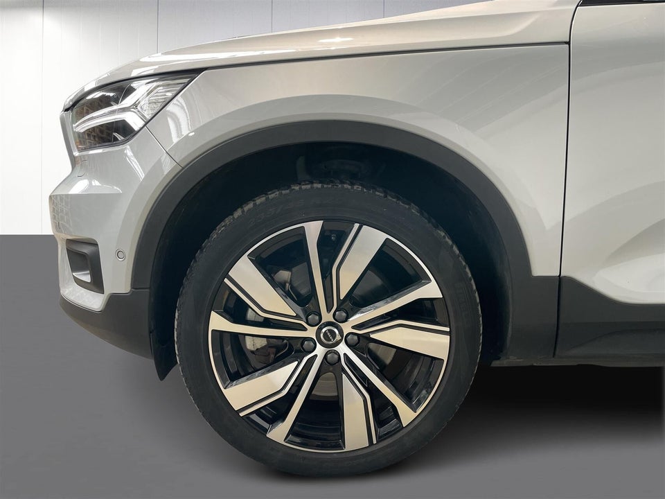 Volvo XC40 P6 ReCharge Pro 5d