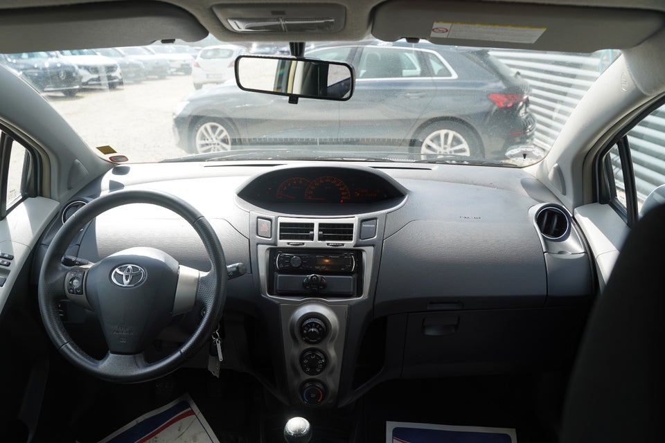 Toyota Yaris 1,4 D-4D T2 Van 5d