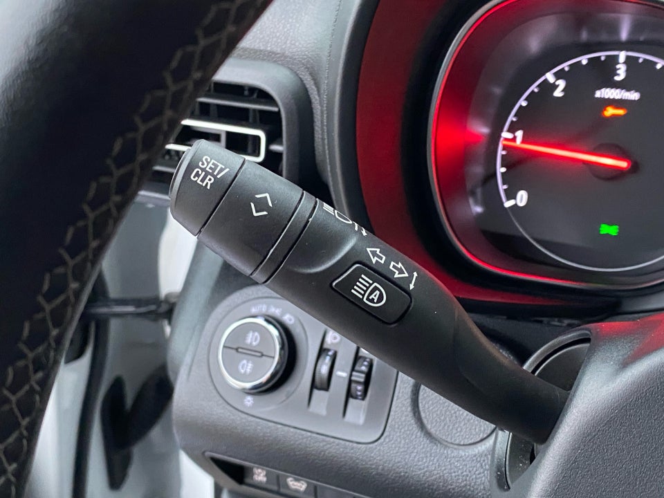 Opel Combo 1,5 D 102 Essentia L2V2