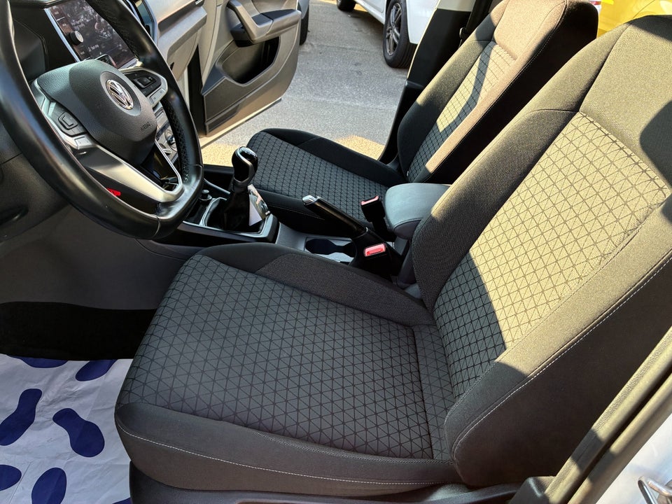 VW T-Cross 1,0 TSi 115 Life 5d