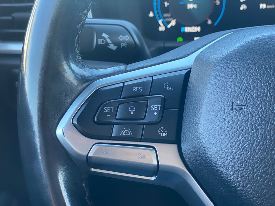 VW Amarok 3,0 TDi 240 Aventura aut. 4Motion 4d