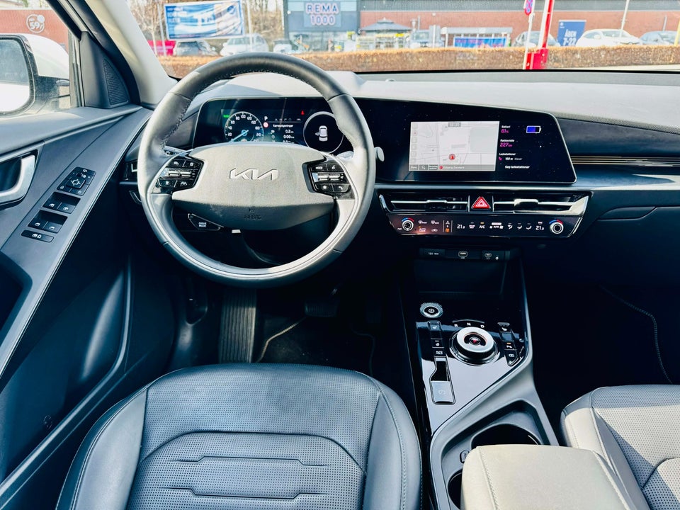 Kia Niro 64 EV Inspire 5d