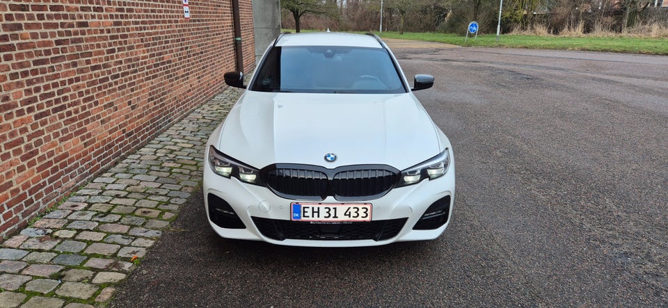 BMW 330e 2,0 Touring M-Sport aut. 5d
