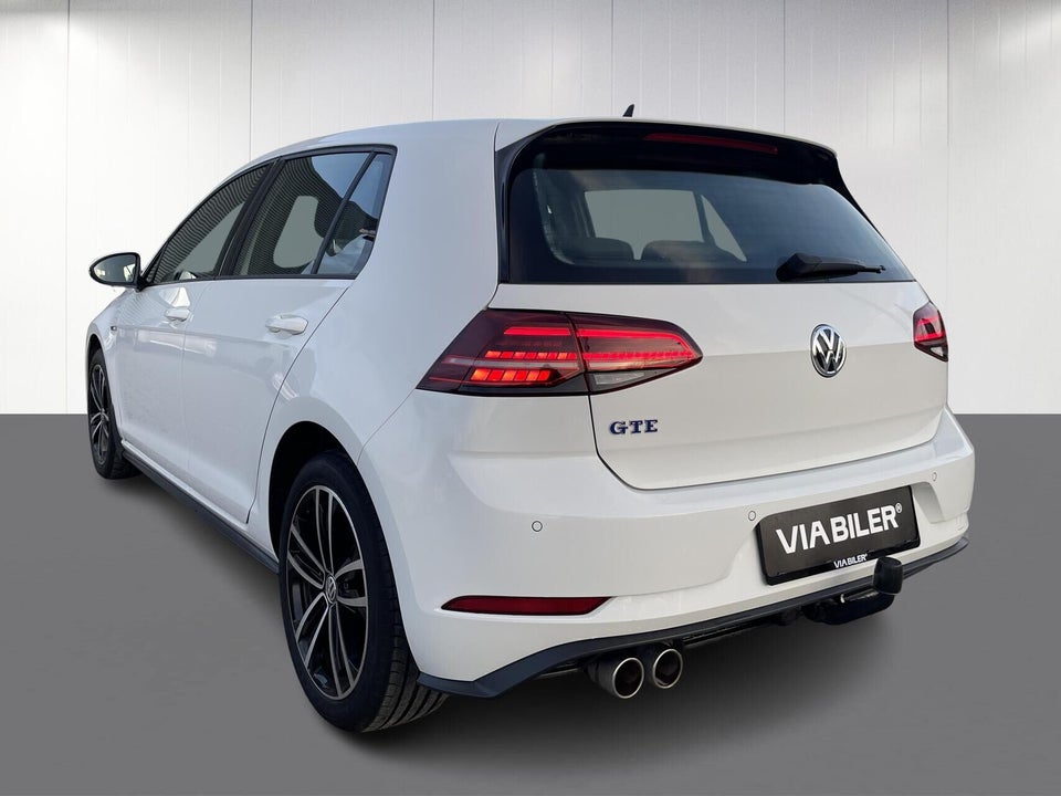 VW Golf VII 1,4 GTE DSG 5d