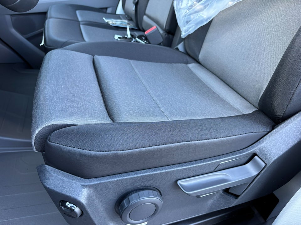 VW Crafter 35 2,0 TDi 177 Kassevogn L3H3 aut.