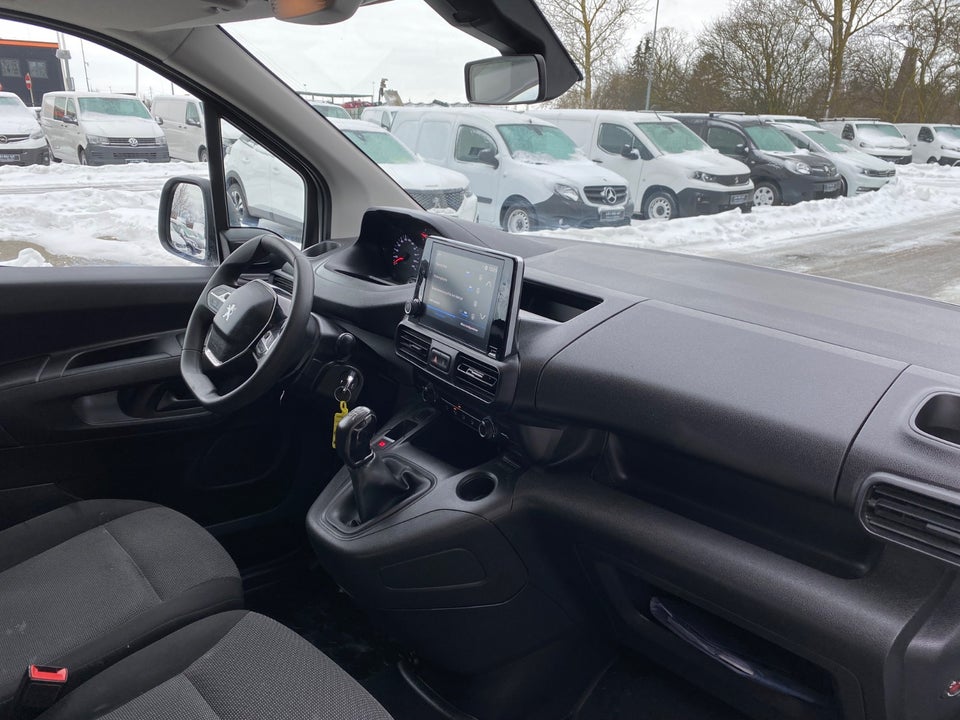 Peugeot Partner 1,5 BlueHDi 100 L2V2 Plus Van