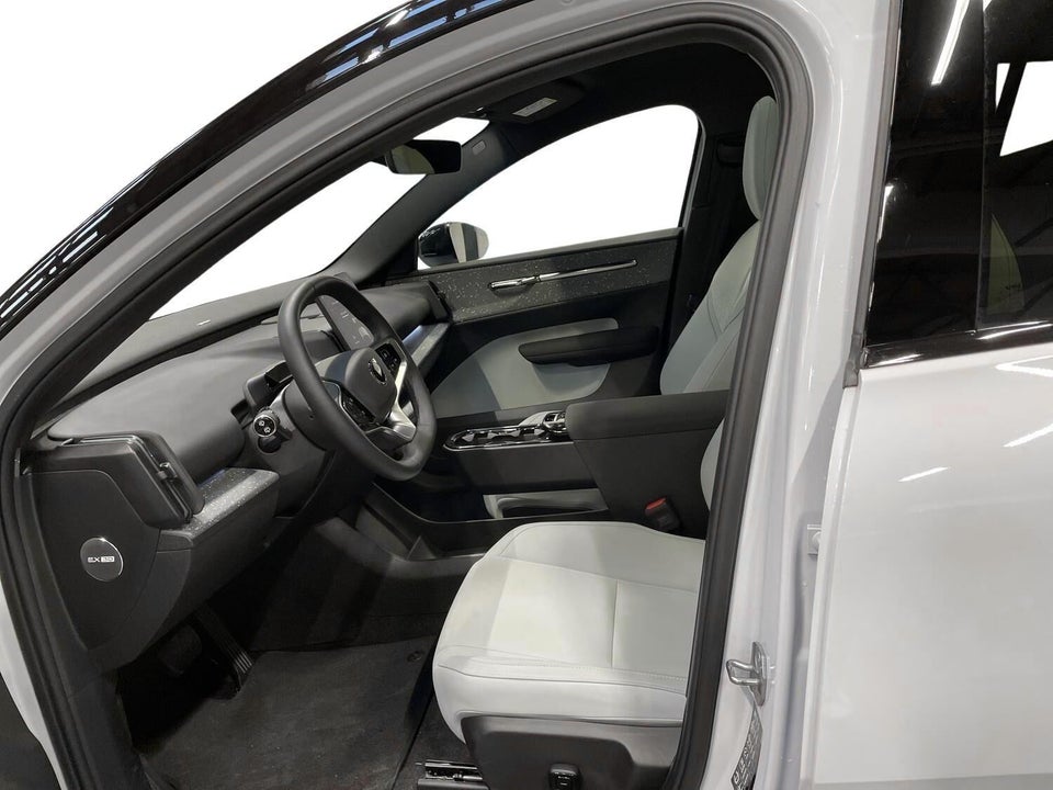 Volvo EX30 Twin Performance Ultra 5d