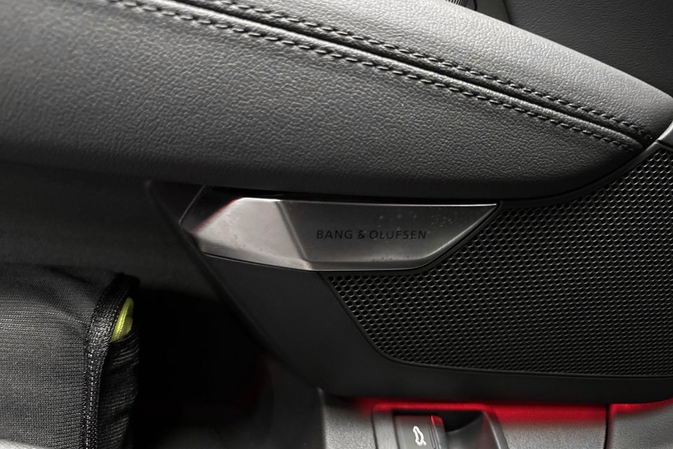 Audi e-tron GT pro quattro 4d