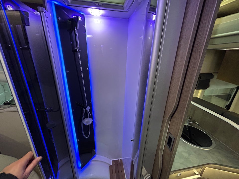 Chausson Titanium 2,0 628 aut. 2d