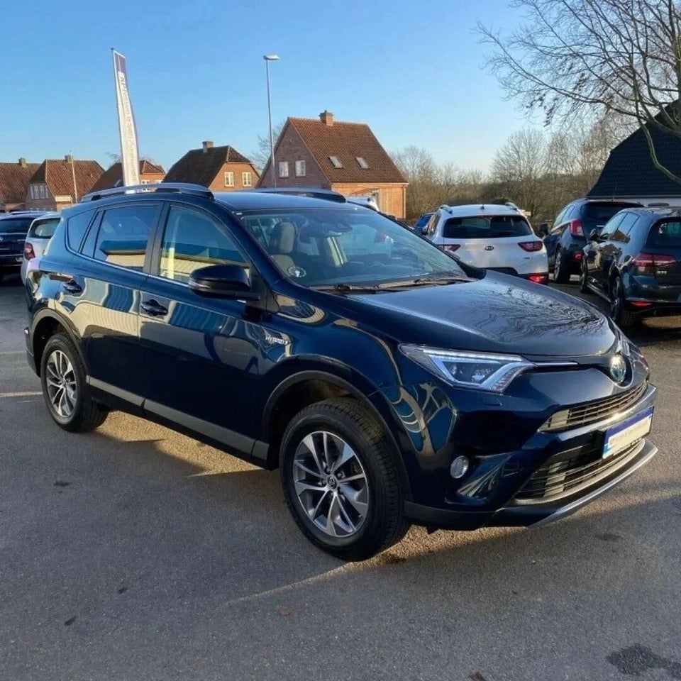 Toyota RAV4 2,5 Hybrid H3 MDS 5d