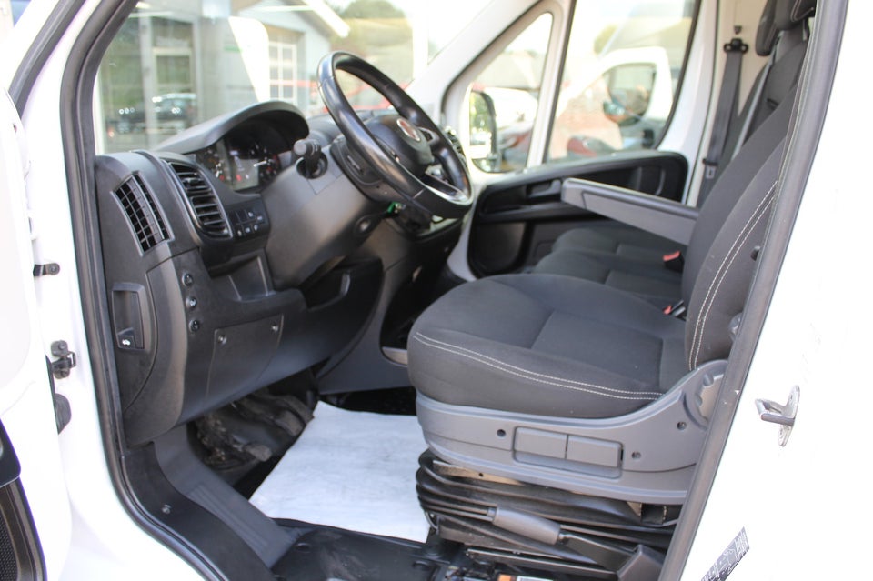 Fiat Ducato 35 Maxi 2,2 MJT 180 Alukasse m/lift