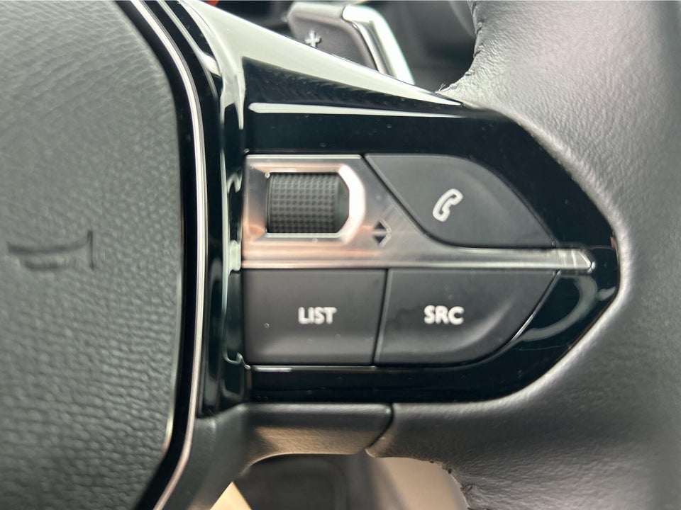 Peugeot 2008 1,2 PureTech 130 Allure EAT8 5d