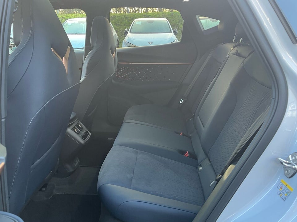 Cupra Tavascan 77 Adrenaline 5d