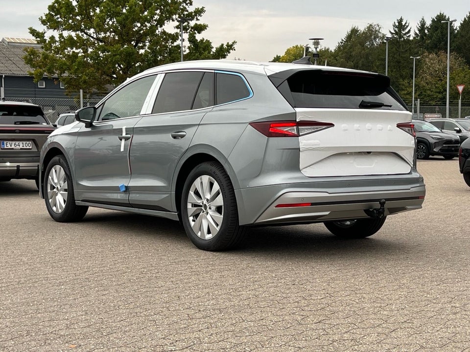 Skoda Enyaq 85 iV Selection 5d