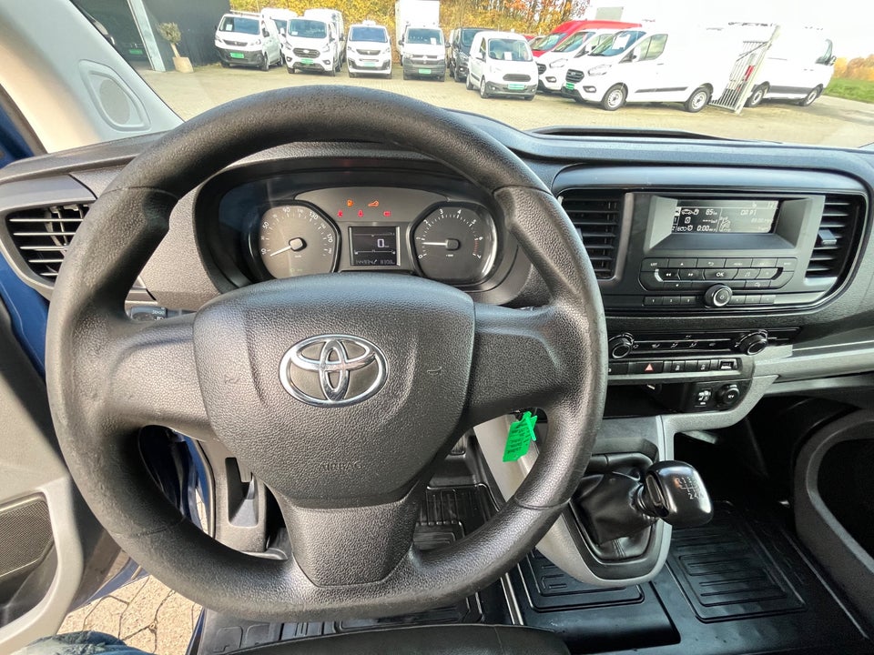 Toyota ProAce 2,0 D 120 Long Comfort 4d