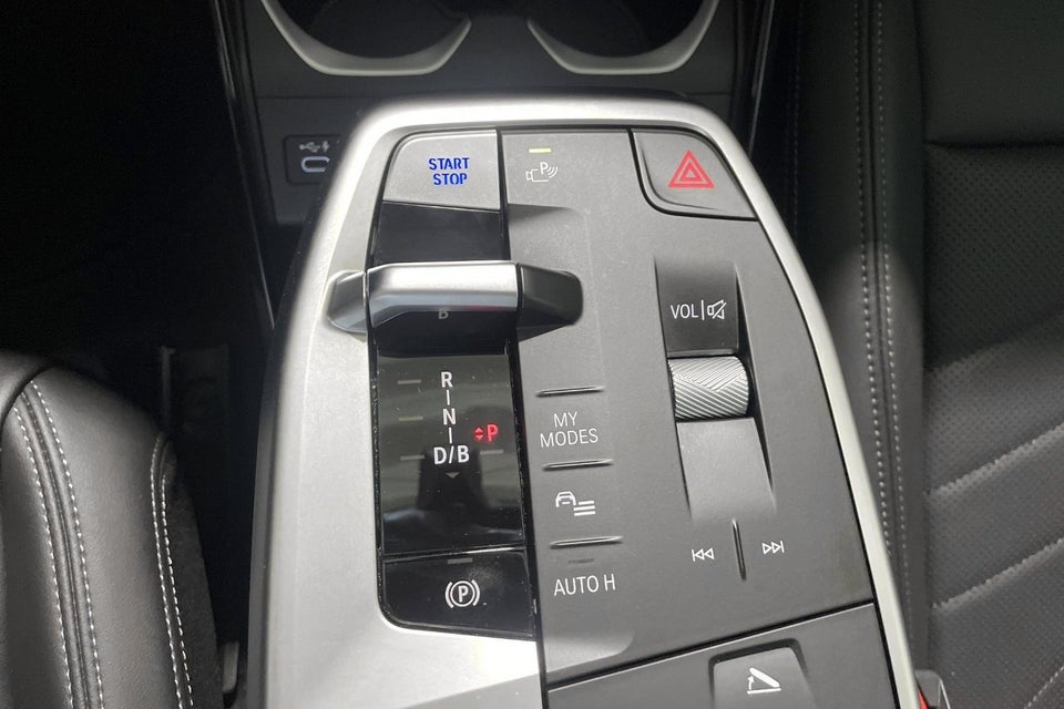 BMW iX1 eDrive20 X-Line 5d