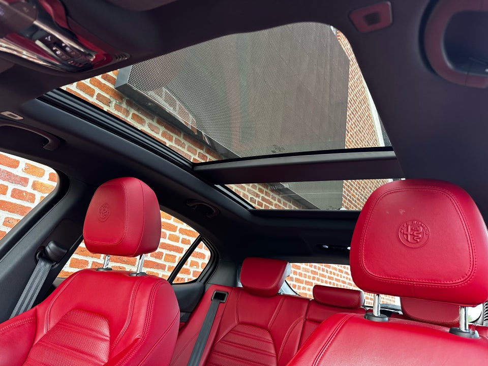 Alfa Romeo Stelvio 2,2 JTD 210 Super aut. Q4 5d