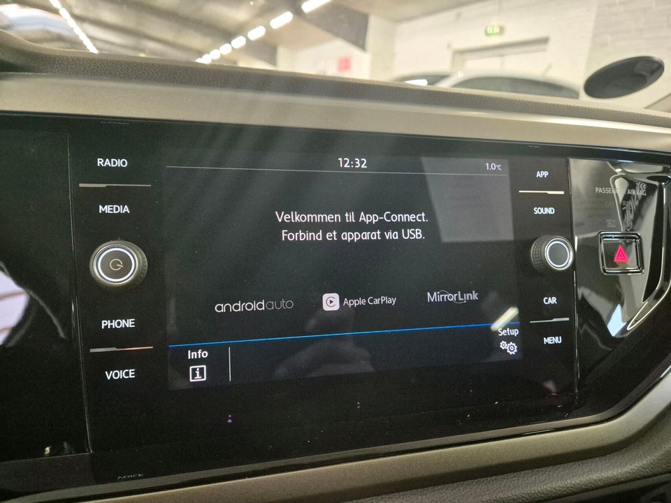 VW Polo 1,0 TSi 95 Comfortline Connect 5d