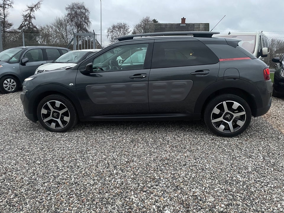 Citroën C4 Cactus 1,6 BlueHDi 100 Shine 5d