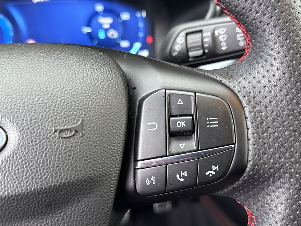 Ford Kuga 2,5 PHEV Graphite Tech CVT 5d