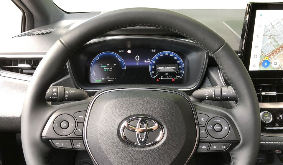 Toyota Corolla 1,8 Hybrid Style Touring Sports e-CVT 5d