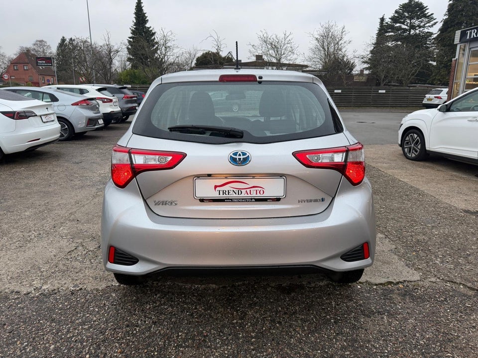 Toyota Yaris 1,5 Hybrid H2 e-CVT 5d