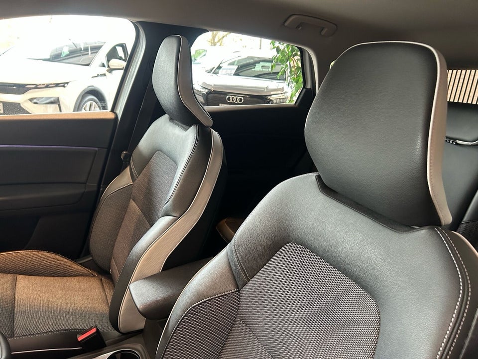 Renault Captur 1,6 E-Tech Intens 5d
