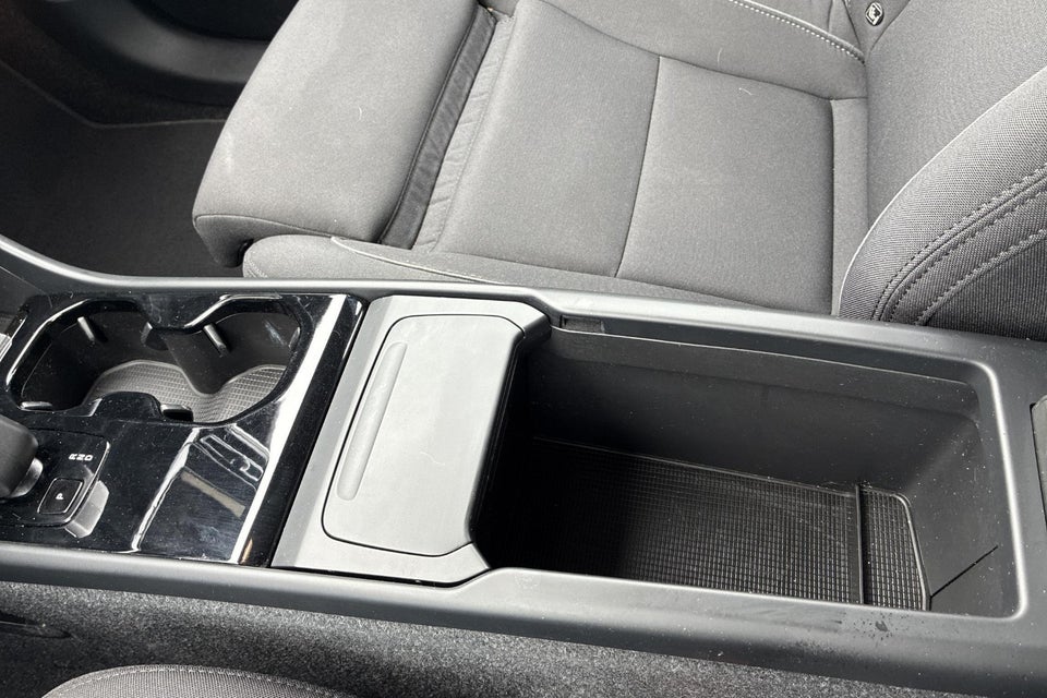 Volvo XC40 ReCharge Extended Range Core 5d