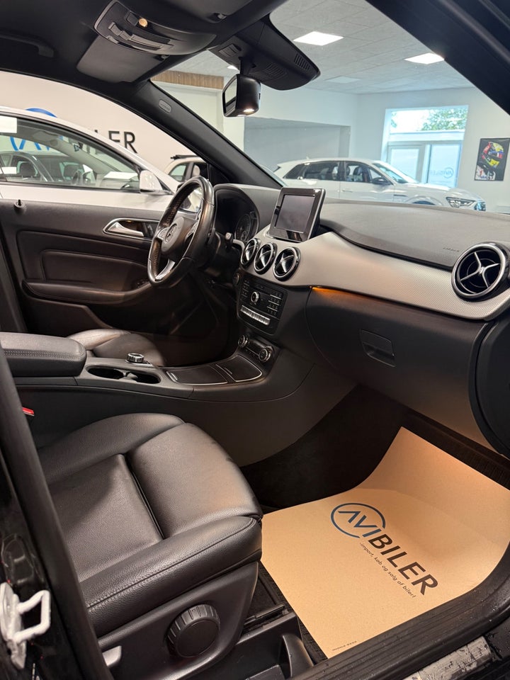 Mercedes B200 d 2,2 Business aut. 5d