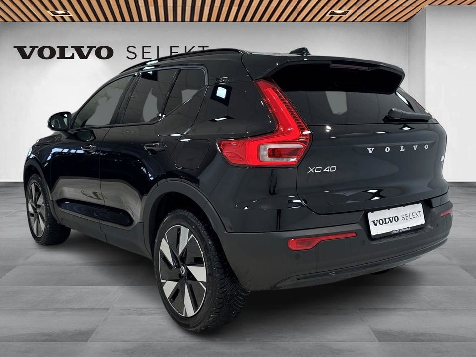 Volvo XC40 ReCharge Twin Plus 5d